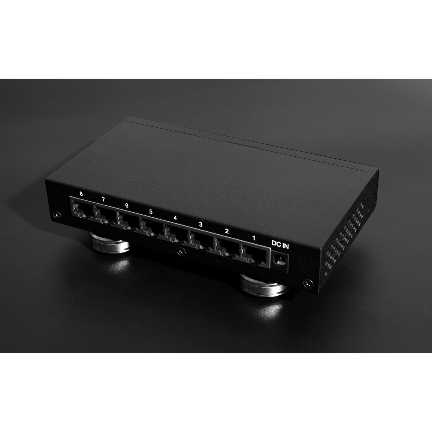 Silent Angel S28 Stands used under N8