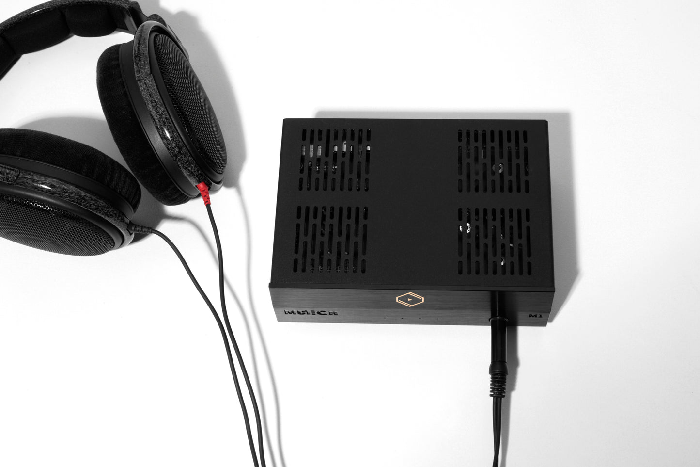 Opened Box — Silent Angel Munich M1 V2 Hi-Fi Network Streamer