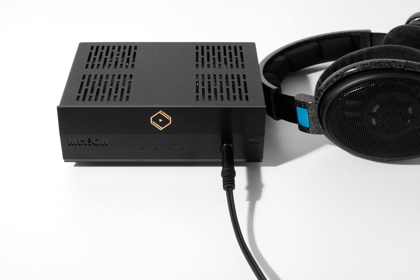 Opened Box — Silent Angel Munich M1 V2 Hi-Fi Network Streamer